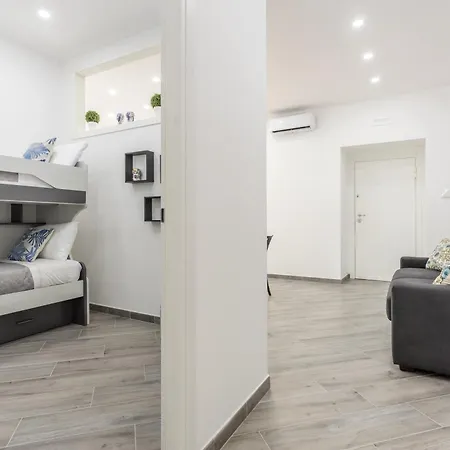 Sant'erasmo Luxury Apartman *