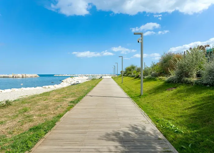 Sant'erasmo Luxury 公寓